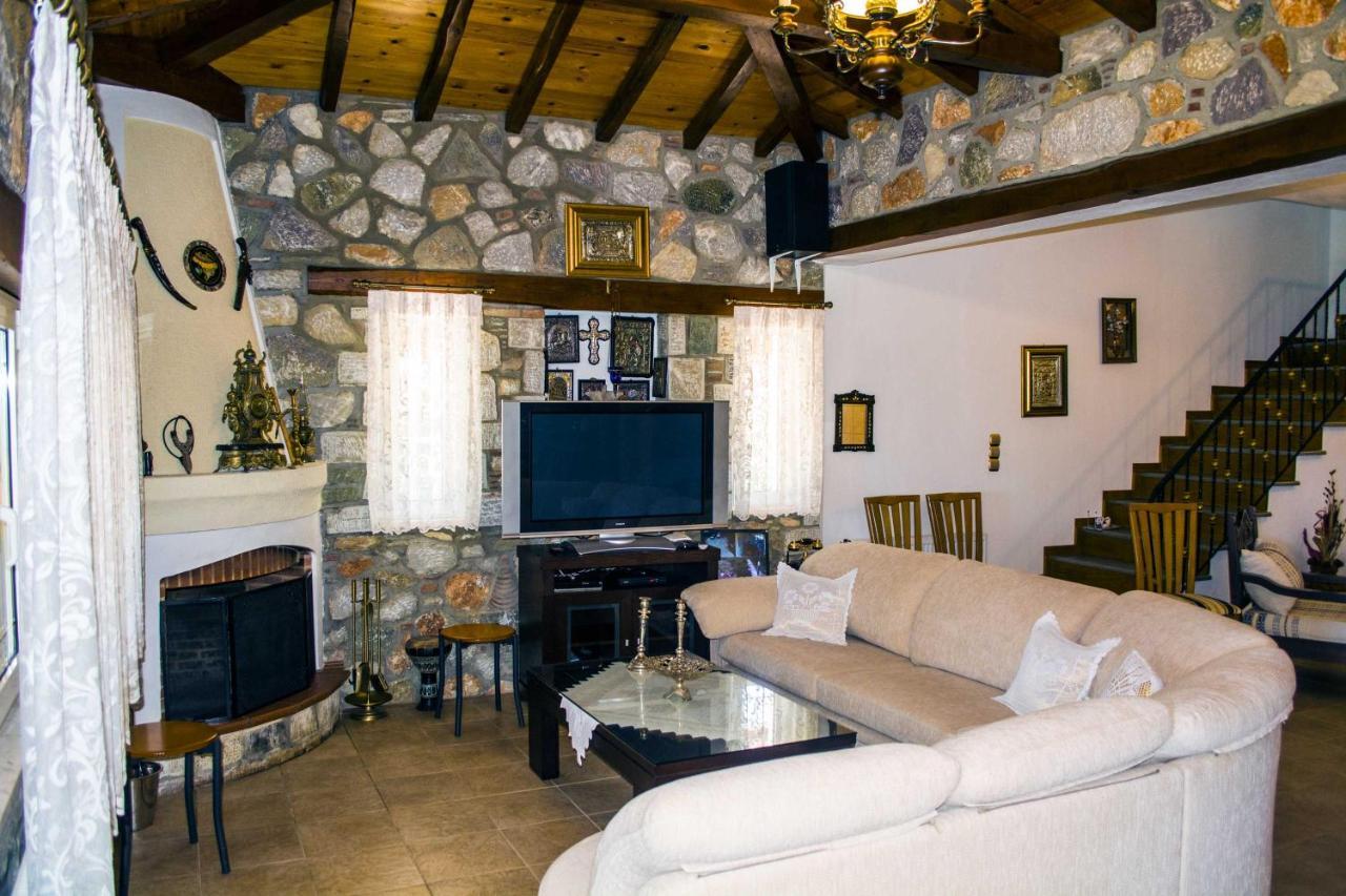Villa Gem Moni Evaggelistrias Extérieur photo